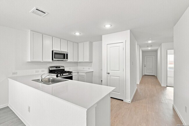 Building Photo - 2730 Jasper Stone