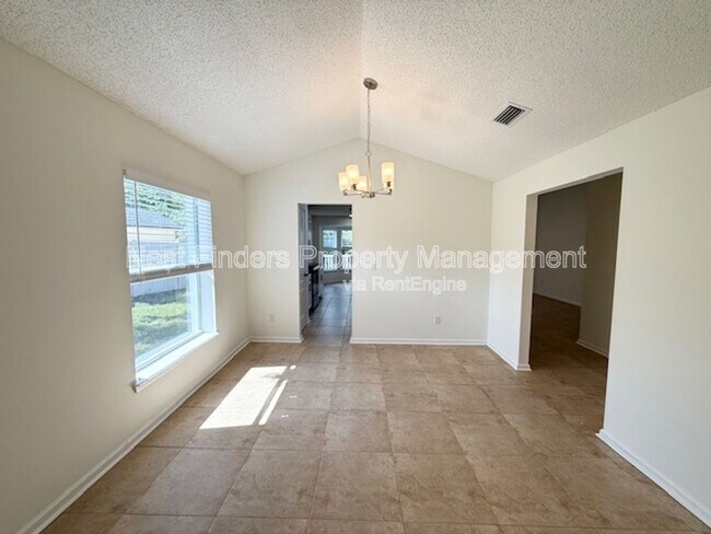 Foto del edificio - 732 Grand Parke Dr