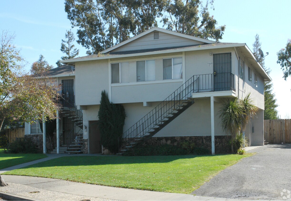 7860 Driftwood Ter Unit B, Gilroy, CA 95020 Apartments in Gilroy, CA