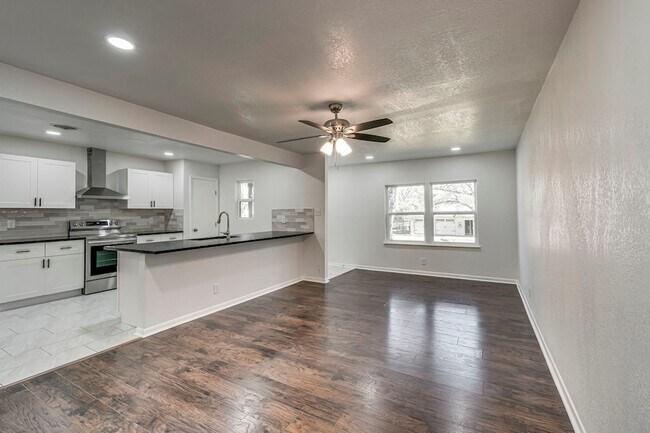 Foto del edificio - 3561 Westfield Ave
