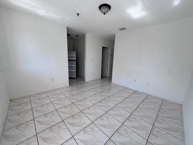 Building Photo - 10825 SW 86th St