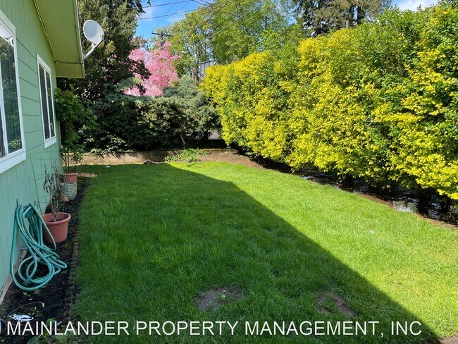 Foto del edificio - 2 br, 1 bath House - 11465 SW 95TH AVE