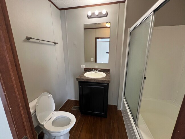 Foto del edificio - 121 Plum St