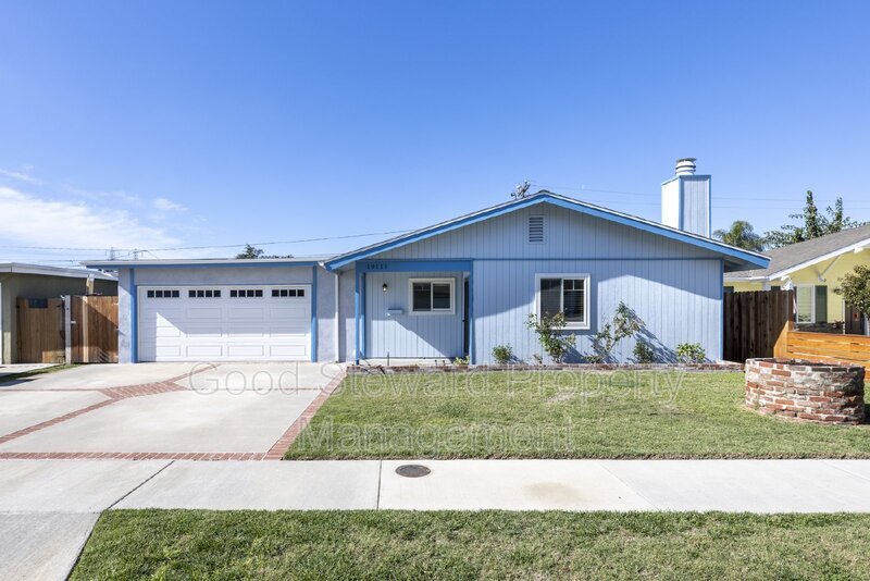 Primary Photo - 19111 Carp Cir