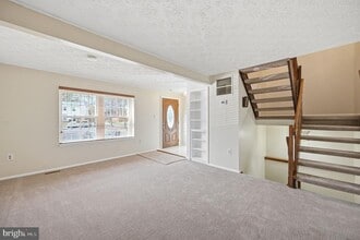 Building Photo - 5831 Rock Forest Ct