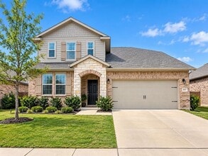 Building Photo - 2013 Serval Ln