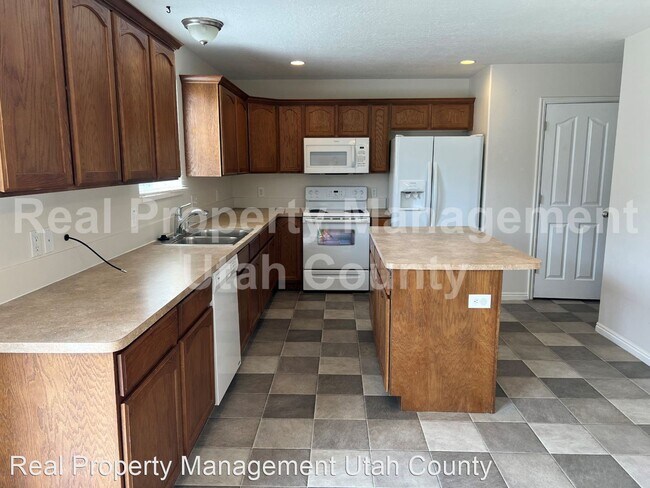 Foto del edificio - 4 br, 2.5 bath House - 4076 E South Pass Rd