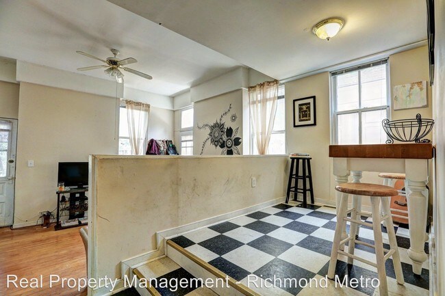Foto del edificio - 2518 Grove Ave