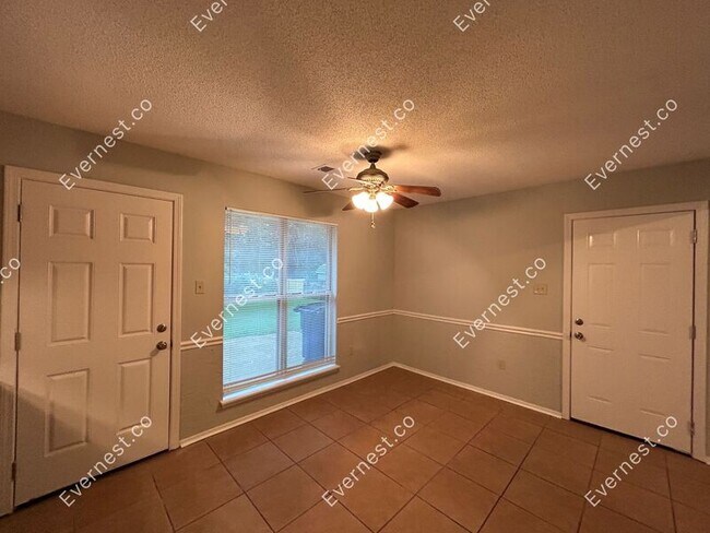 Building Photo - 6572 Rosewood Dr