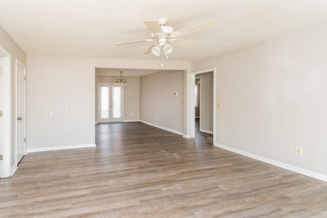 Foto del edificio - 10 Market Hall Ct