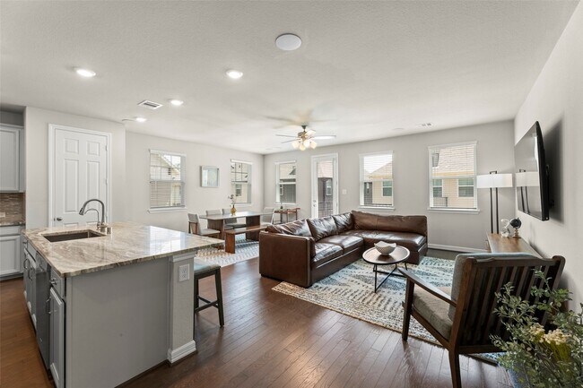 Foto del edificio - 9420 Caddo Ridge Ln