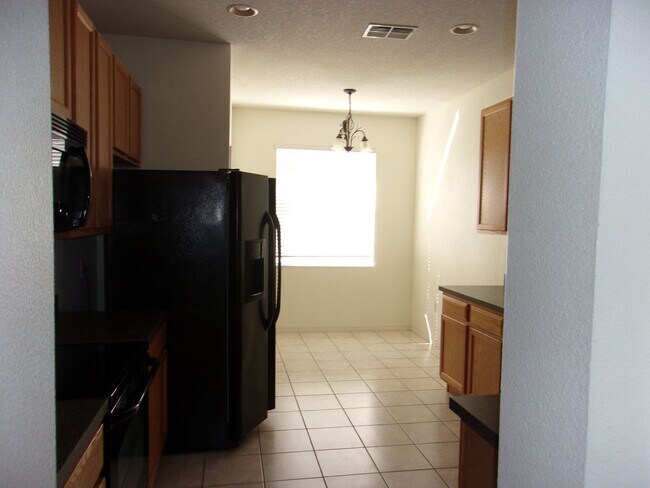 Foto del edificio - SPRING RIDGE COMMUNITY