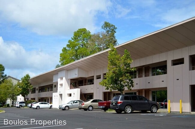 Building Photo - 310 Blount St