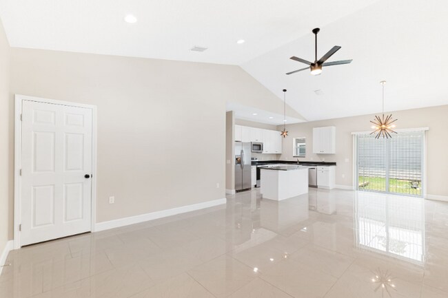Foto del edificio - 2770 Schaller Rd