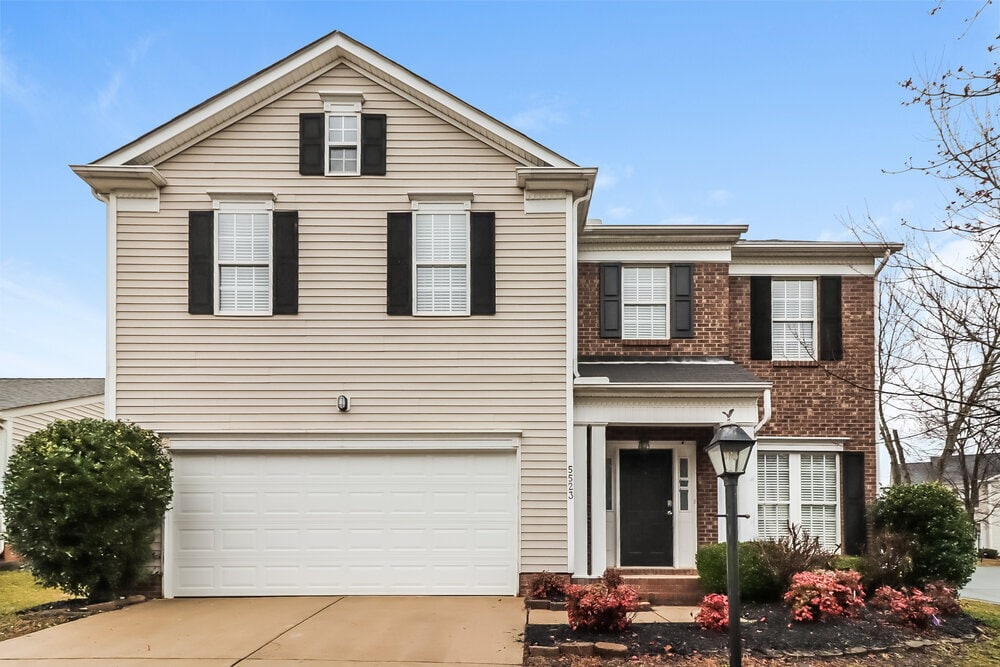 Foto principal - 5523 Waverly Lynn Ln