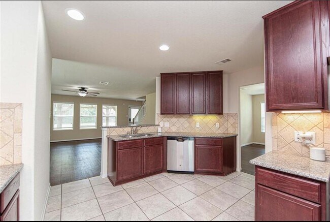 Building Photo - 16706 Lark Bunting Ln