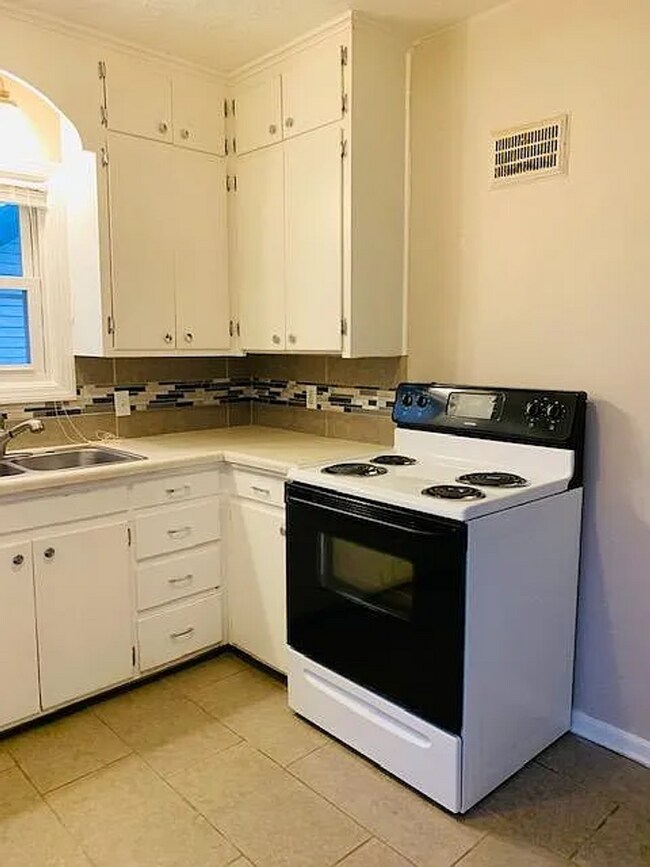 Foto del edificio - 3508 N 47th Ave