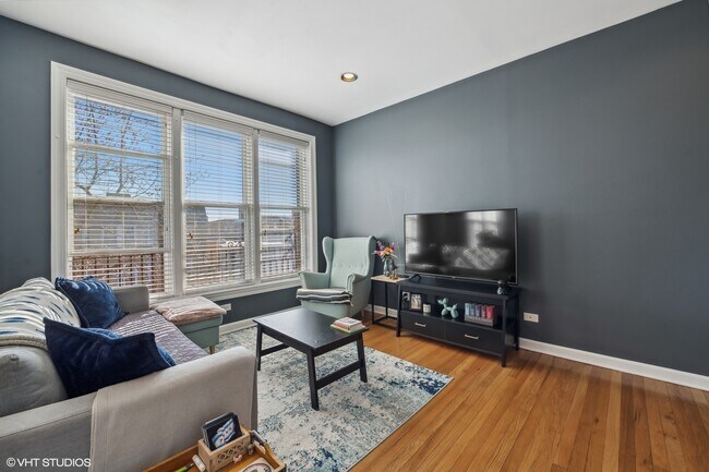 Foto del edificio - 1622 W Farwell Ave