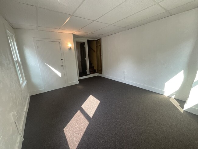 Foto del edificio - 219 N Pine St