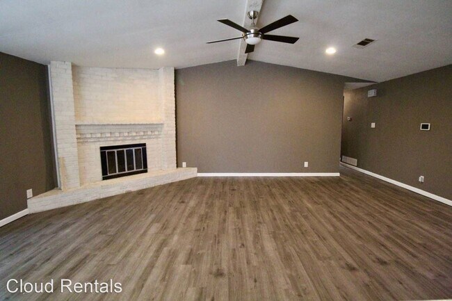 Foto del edificio - 3 br, 2 bath House - 1904 STARDUST ST