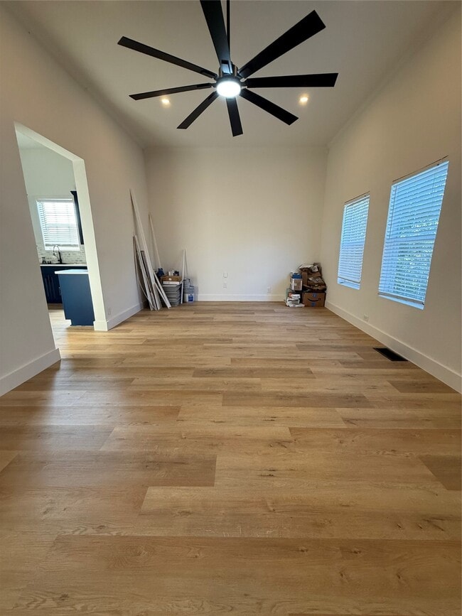 Building Photo - 1118 Wyoming St