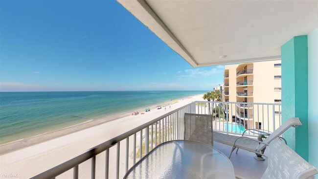 Building Photo - 3 br, 2 bath Condo - 14110 Gulf Boulevard 303