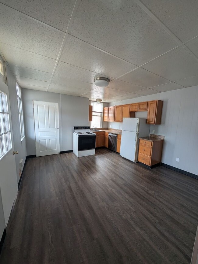 Building Photo - 2224 Arlington Ave