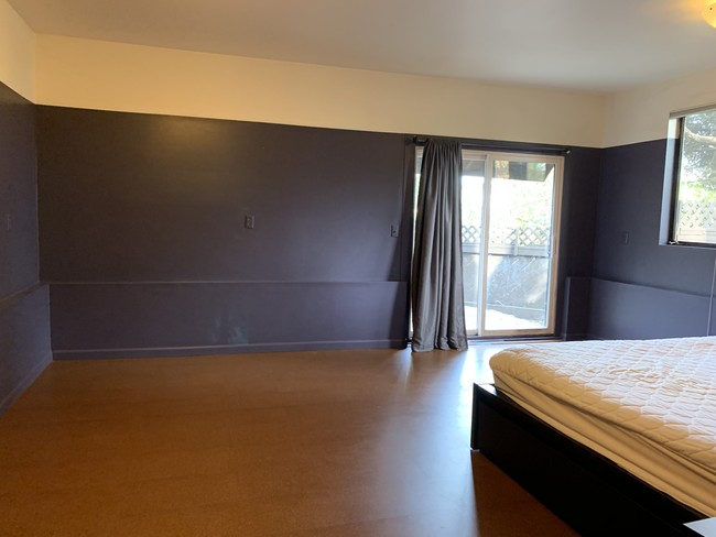 Bedroom - 1423 Rifle Range Rd