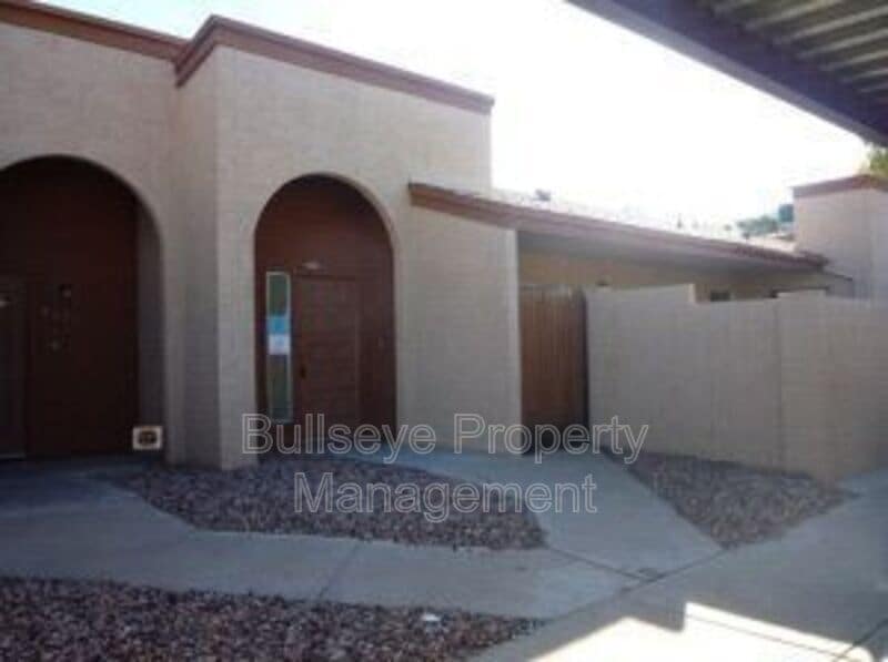 4633 W Continental Dr, Glendale, AZ 85308 Townhome Rentals in Glendale AZ
