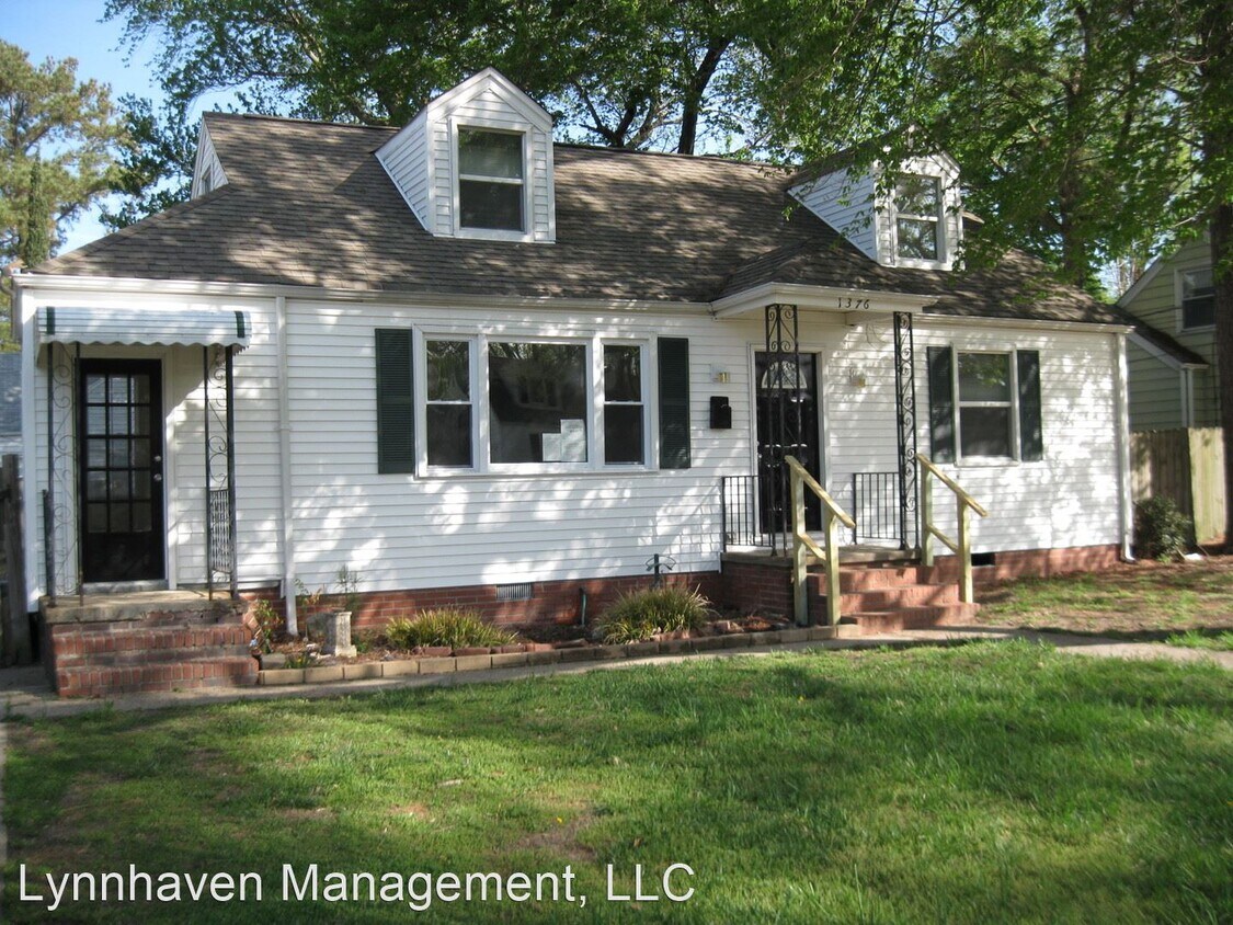 1376 Fishermans Rd, Norfolk, VA 23503 House Rental in Norfolk, VA