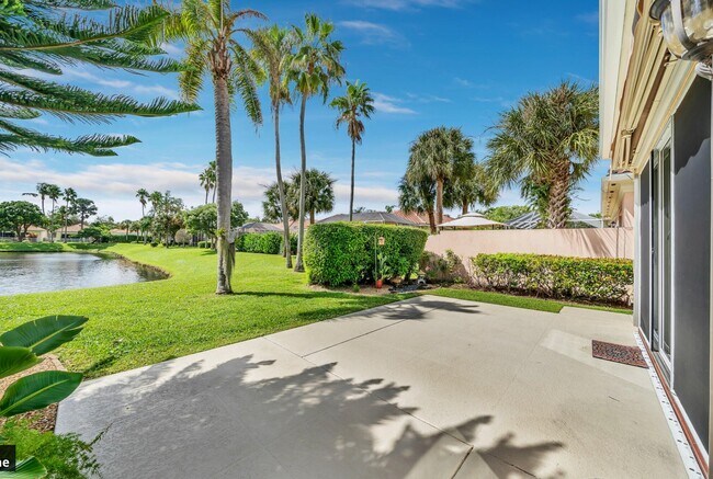 Lakefront - 4780 Orchard Ln