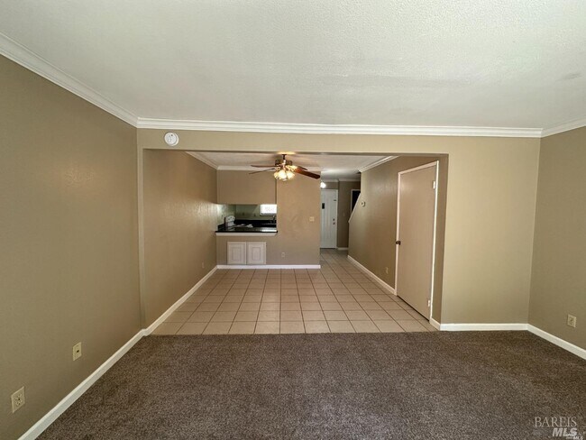 Building Photo - 2161 Northwood Cir