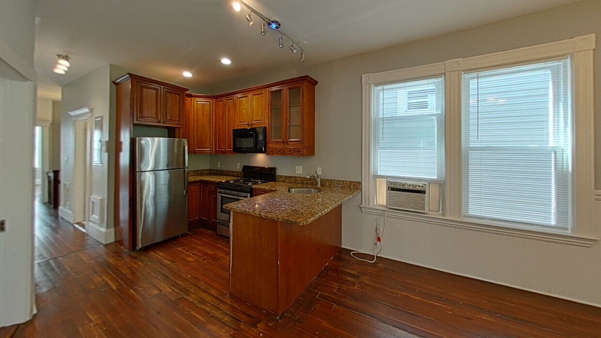 Photo - 737 Parker St Apartment