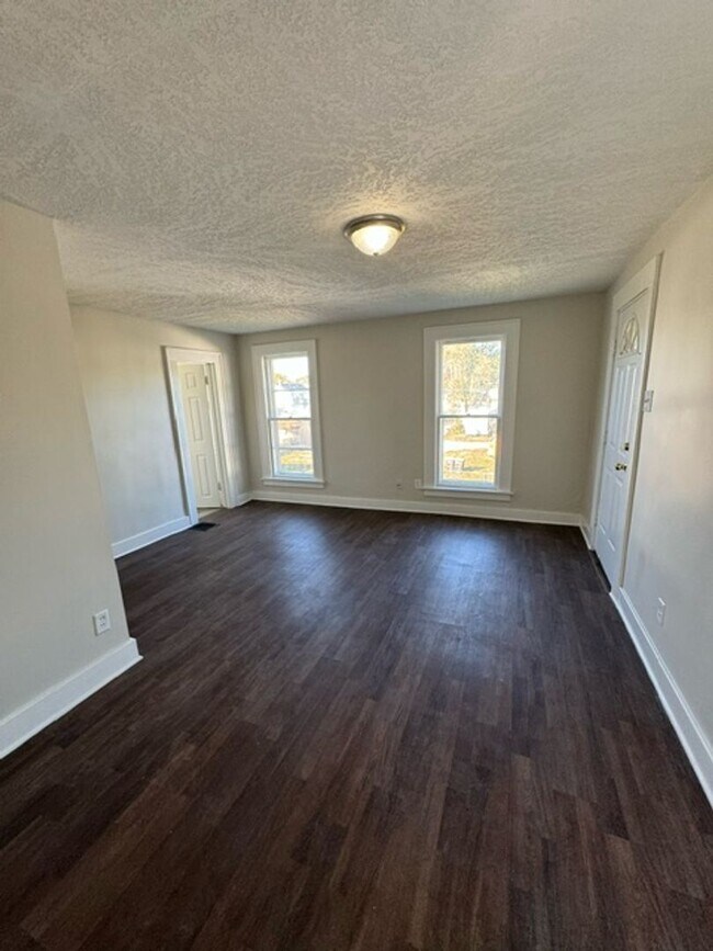 Building Photo - 2017 Meridian St