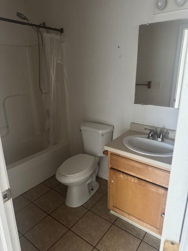 Foto del edificio - 52 Charles St