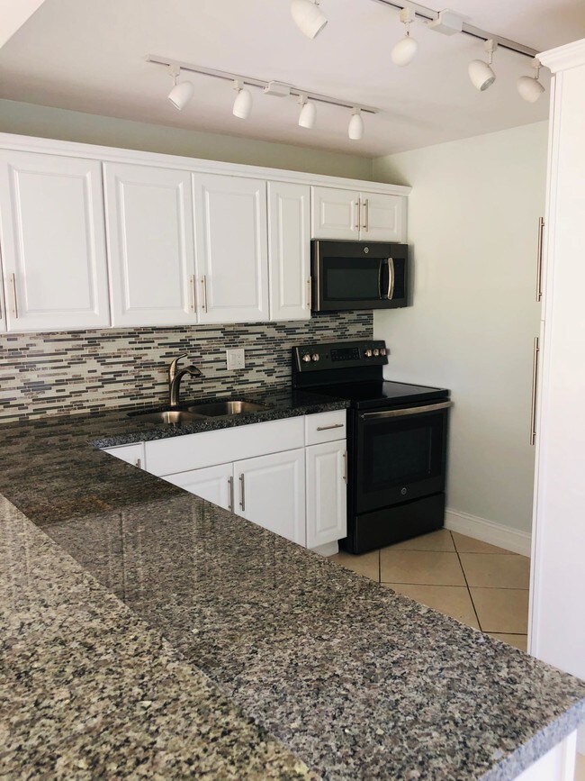 Building Photo - 6161 NW 2nd Avenue 1170 Boca Raton Fl 33487