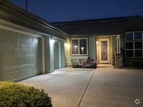 Building Photo - 29128 Paperflower Ln