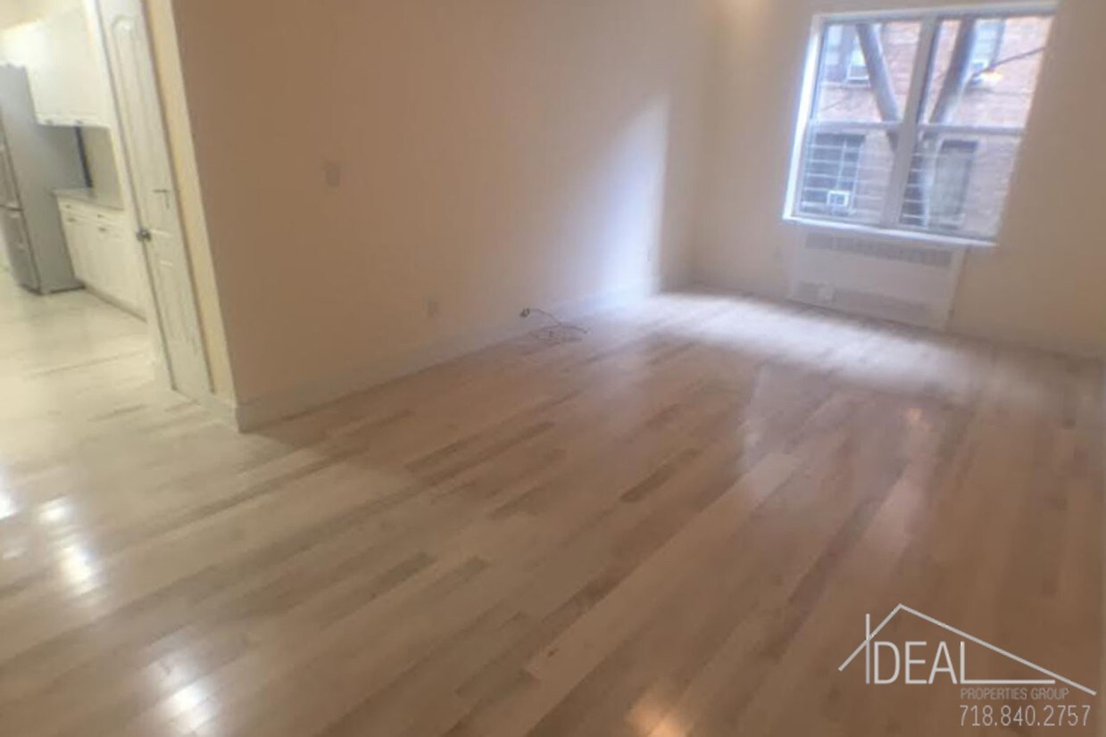Foto principal - 165 E 19th St