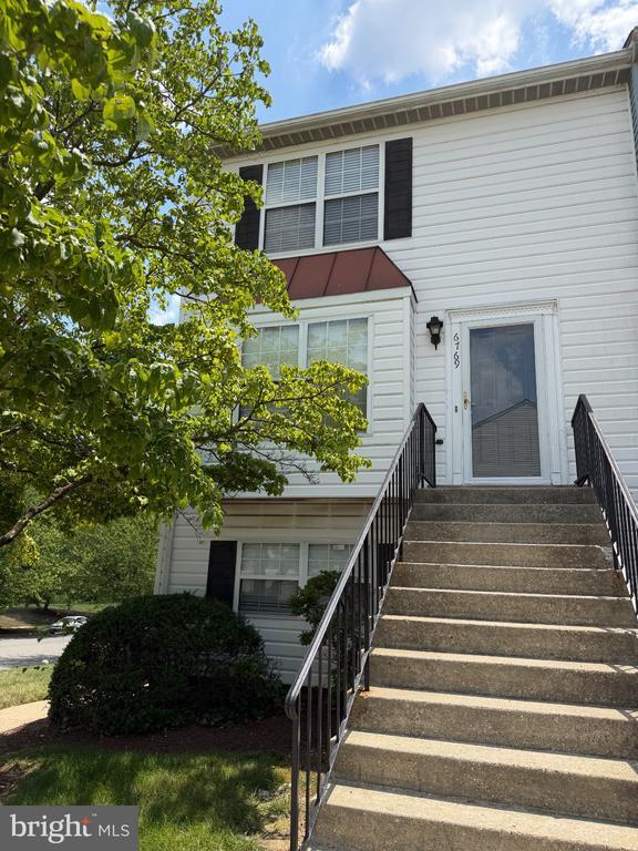 Building Photo - 6769 Milltown Ct