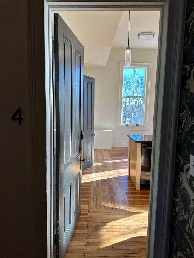 1527 Gervais St, Columbia, SC 29201 1527 Gervais St Columbia, SC Apartments for Rent in