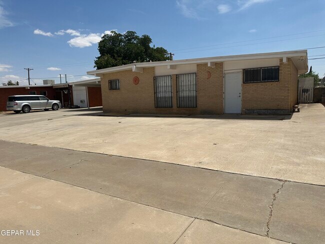 Foto del edificio - 5118 Beautonne Ave