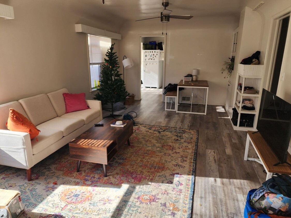 Foto principal - Charming Upstairs apartment
