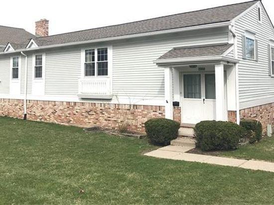 Primary Photo - 42225 Pellston Dr