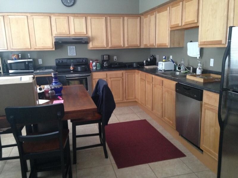 Foto principal - 635 Edgar Ave