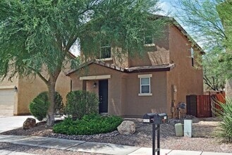 Building Photo - 4181 E Deer Dancer Way