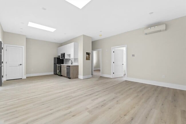 Foto del edificio - 66 Emerson St