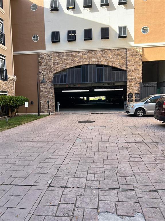 Foto del edificio - 4221 W Spruce St