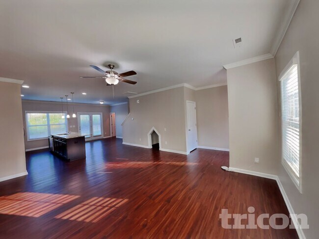 Building Photo - 932 Peninsula Pl