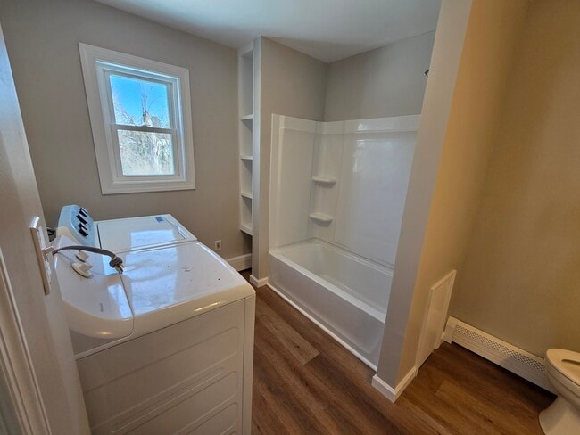 washer and dryer - 2461 Susquehanna Rd