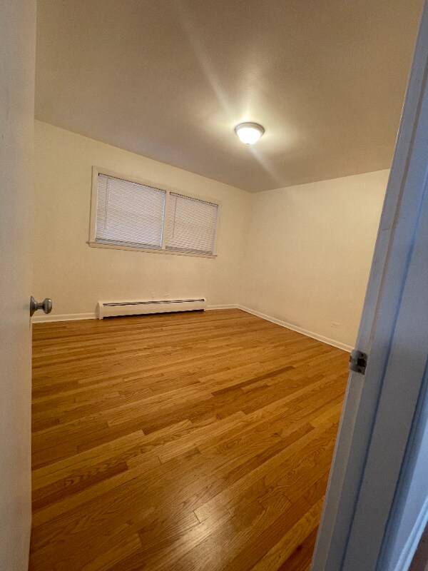 Foto del edificio - 6241 W Montrose Ave